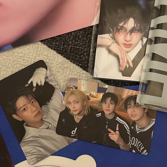 Stray Kids – KARMA 4th Album | Full Inclusions + Photocards | - Picture 2 of 7